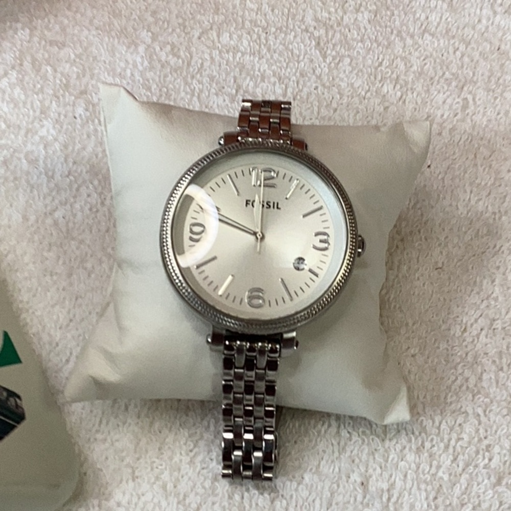 Fossil watch